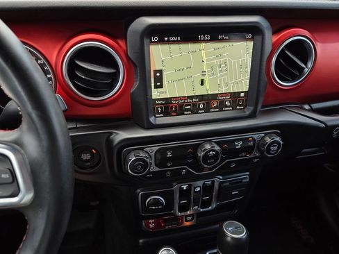 Used 2019 Jeep Wrangler Unlimited Rubicon AWD/4WD image 22