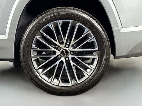 New 2026 GMC Terrain Denali w/ LPO, Floor Liner Package image 31