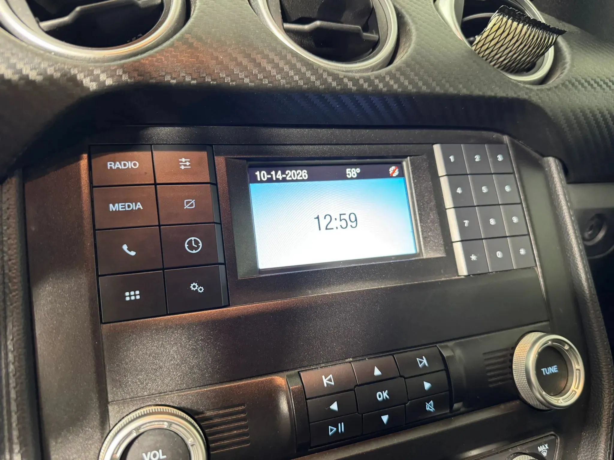 Used 2020 Ford Mustang Coupe RWD image 17