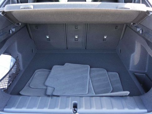 Used 2024 BMW X2 M35i w/ Premium Package image 7