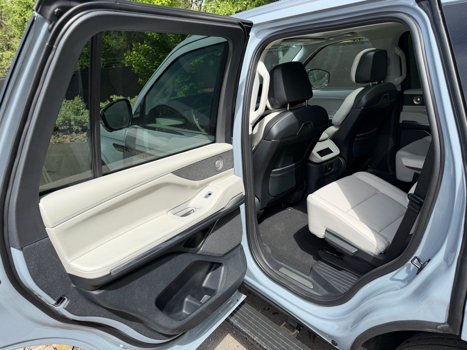 New 2026 Lincoln Navigator Reserve AWD/4WD image 21