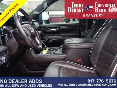 Used 2024 GMC Sierra 2500 AT4X AWD/4WD image 19