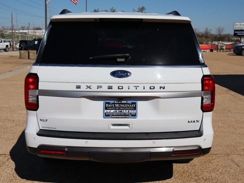 Used 2022 Ford Expedition Max XLT AWD/4WD image 4