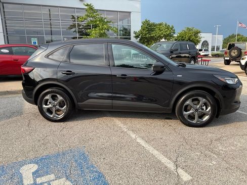 Used 2025 Ford Escape ST-Line Select AWD/4WD image 35