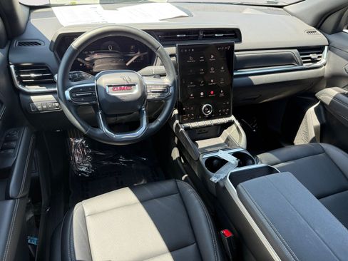 Used 2026 GMC Terrain Elevation w/ Elevation Premium Package FWD image 15