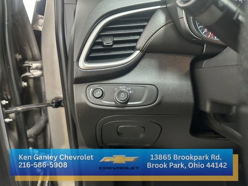 Used 2021 Chevrolet Trax LS w/ Tint and Cruise Package image 10
