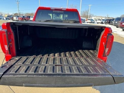 Used 2019 GMC Sierra 1500 SLT w/ SLT Premium Plus Package AWD/4WD image 11