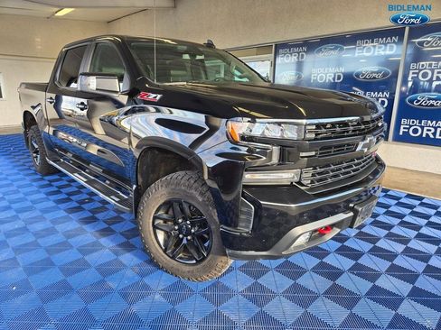 Used 2020 Chevrolet Silverado 1500 LT Trail Boss image 1