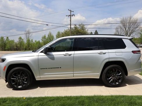 New 2026 Jeep Grand Cherokee L Limited AWD/4WD image 29