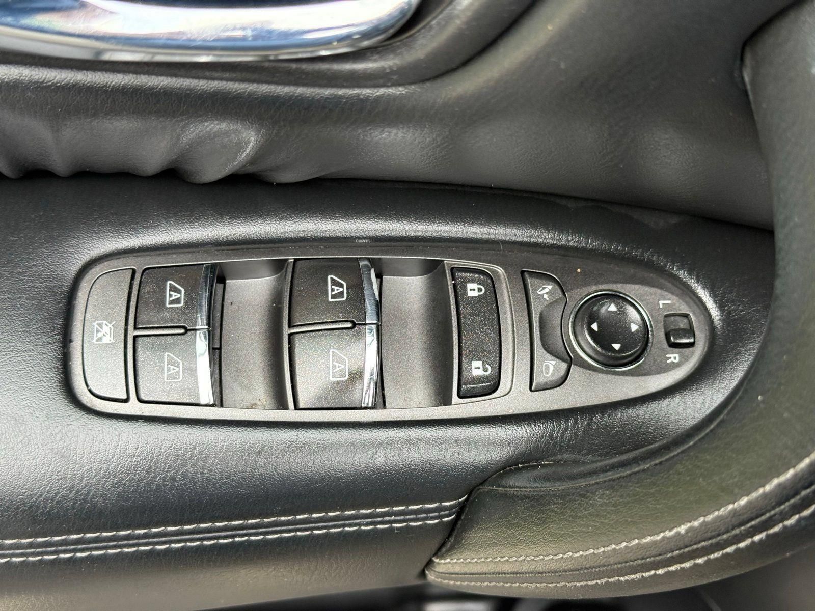 Used 2018 Nissan Armada SL w/ Premium Package RWD image 26