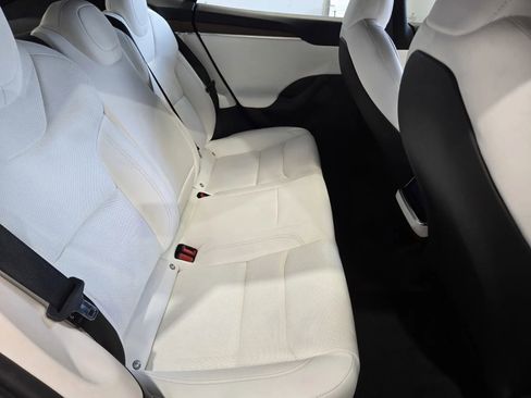 Used 2021 Tesla Model S Long Range image 9