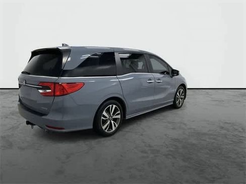 Used 2023 Honda Odyssey Touring image 4