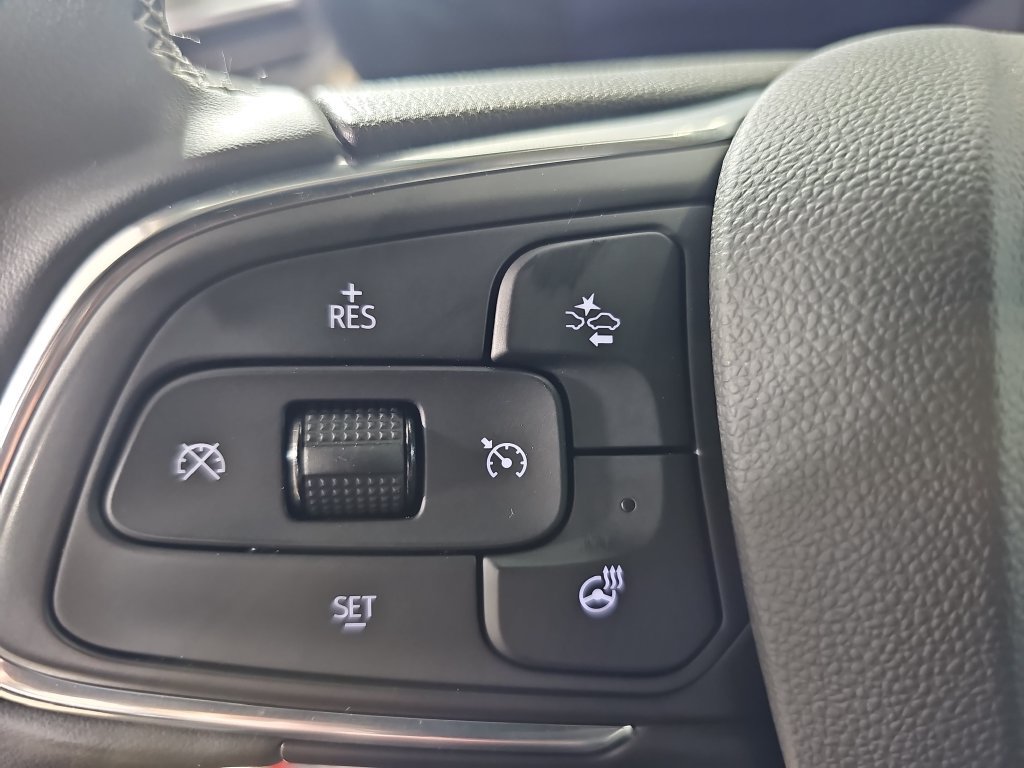 Certified 2024 Buick Encore GX Preferred w/ Comfort Package FWD image 22