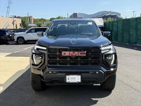 Used 2024 GMC Canyon Elevation w/ Elevation Premium Package RWD image 2