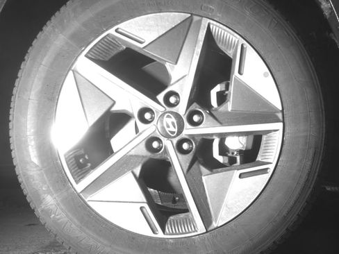 Used 2025 Hyundai Tucson SEL FWD image 16