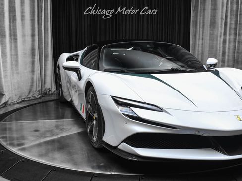 Used 2022 Ferrari SF90 Stradale AWD/4WD image 44