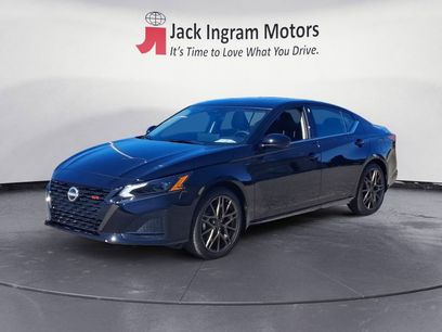New 2025 Nissan Altima 2.5 SR w/ SR Premium Package