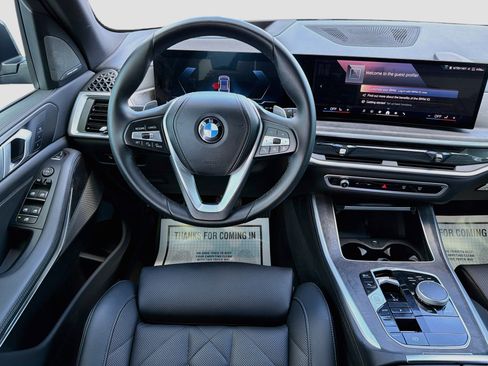 Used 2025 BMW X5 sDrive40i w/ Premium Package RWD image 17
