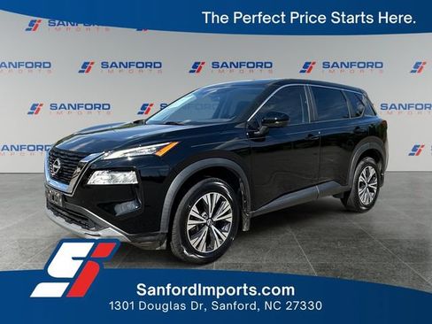 Used 2022 Nissan Rogue SV FWD image 1
