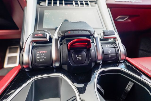 Used 2022 Lamborghini Urus AWD/4WD image 67