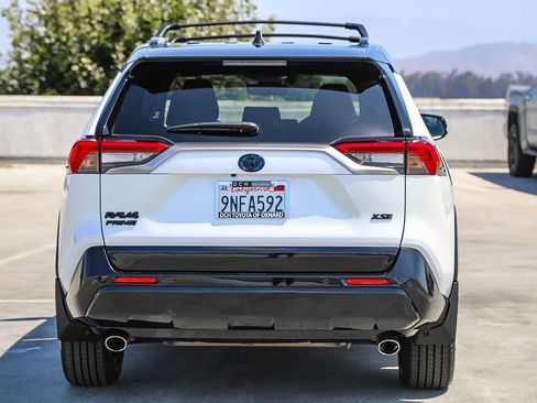 Certified 2024 Toyota RAV4 XSE w/ Premium Package AWD/4WD image 7