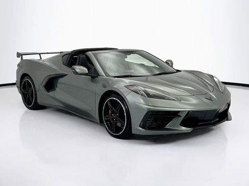 Used 2023 Chevrolet Corvette Stingray Coupe w/ 1LT RWD image 3
