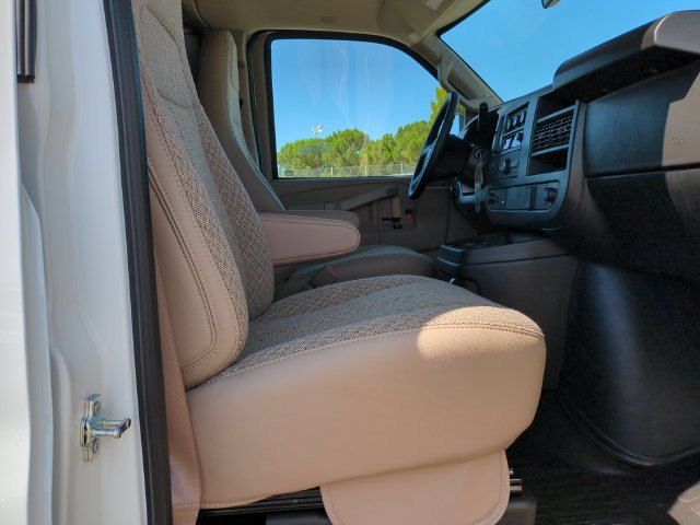 New 2026 Chevrolet Express 2500 RWD image 28