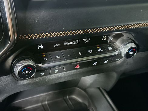 Used 2023 MAZDA CX-50 AWD 2.5 S w/ Cargo Package image 22