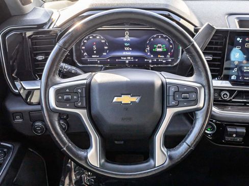 Used 2022 Chevrolet Silverado 1500 LT w/ All Star Edition Plus image 13