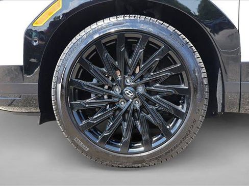 Certified 2024 Hyundai Santa Fe Calligraphy AWD/4WD image 9