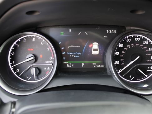 Certified 2023 Toyota Camry SE image 9