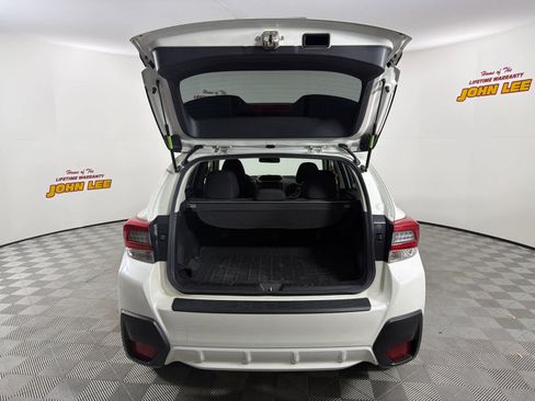 Used 2020 Subaru Crosstrek 2.0i Premium image 5