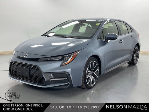 Used 2020 Toyota Corolla SE image 1