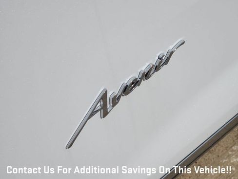 New 2026 Buick Enclave Avenir w/ Super Cruise Package FWD image 8