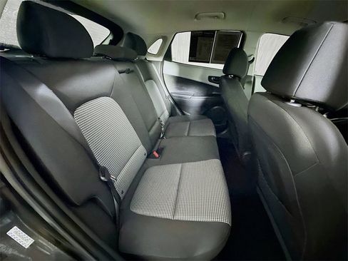 Used 2021 Hyundai Kona SEL image 11