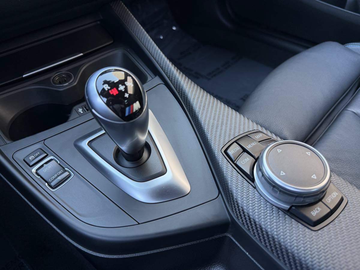 Used 2017 BMW M2 RWD image 17