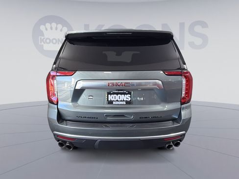 Used 2024 GMC Yukon Denali w/ Denali Reserve Package image 5