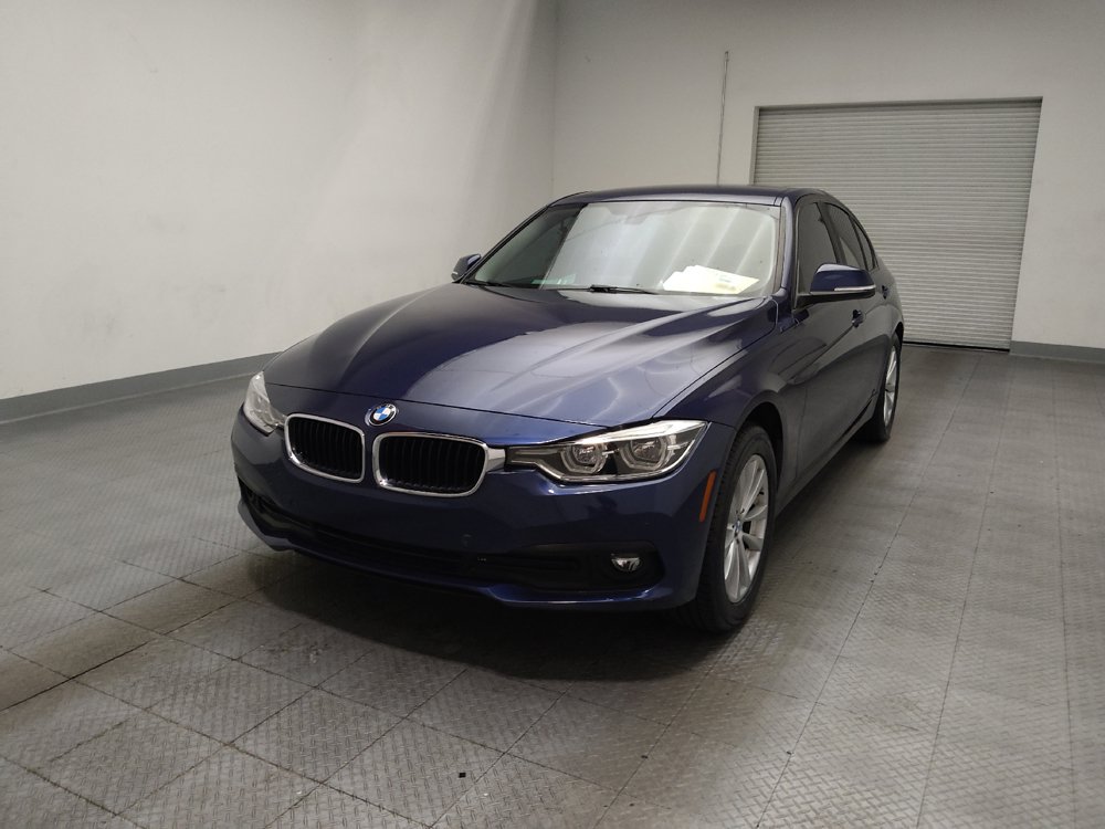 Used 2018 BMW 320i Sedan RWD image 15