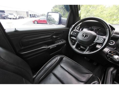 Used 2023 RAM 1500 Limited w/ Body Color Bumper Group AWD/4WD image 7