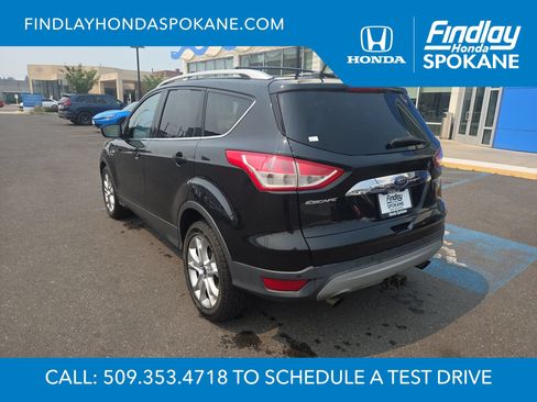 Used 2015 Ford Escape Titanium w/ Equipment Group 301A AWD/4WD image 3