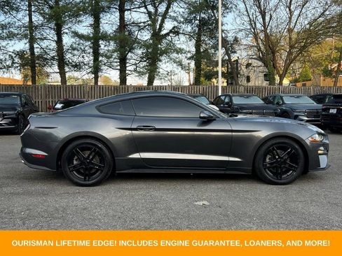 Certified 2018 Ford Mustang Coupe RWD image 9