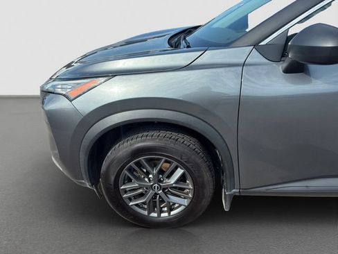 Used 2023 Nissan Rogue S FWD image 9