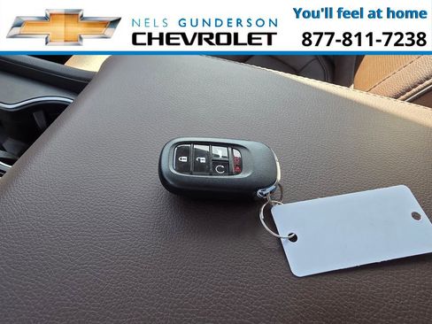 Used 2025 Honda Pilot Elite image 36