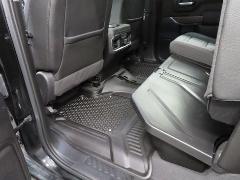 Used 2023 GMC Sierra 2500 Denali w/ Denali Black Diamond Edition image 55