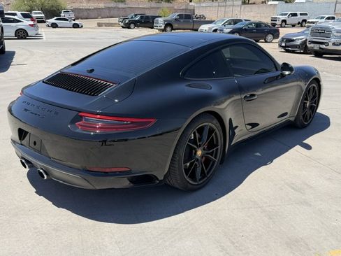 Used 2018 Porsche 911 Carrera S RWD image 3
