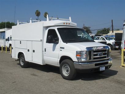 Used 2019 Ford E-350 and Econoline 350 Super Duty w/ Power Windows & Locks Group