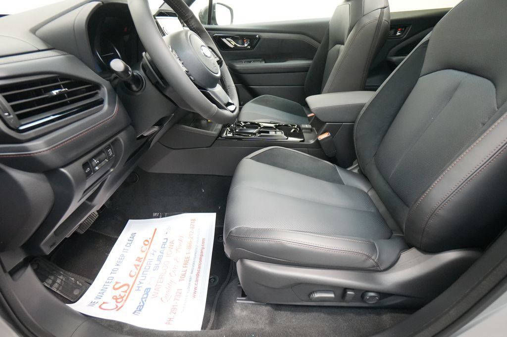 Used 2026 Subaru Forester Touring AWD/4WD image 18