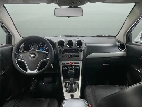 Used 2012 Chevrolet Captiva Sport LTZ AWD/4WD image 21