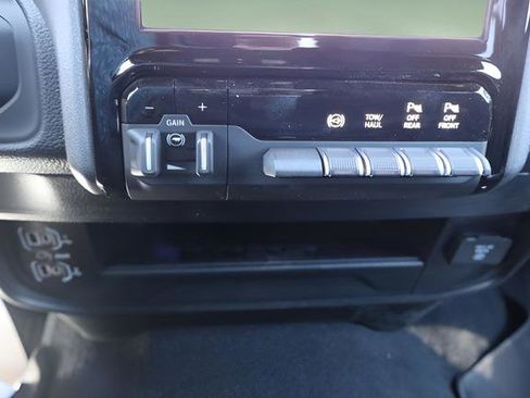 New 2026 RAM 3500 Tradesman AWD/4WD image 21