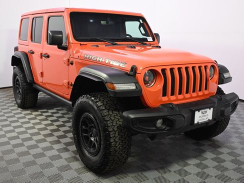 Used 2023 Jeep Wrangler Unlimited Sport image 8